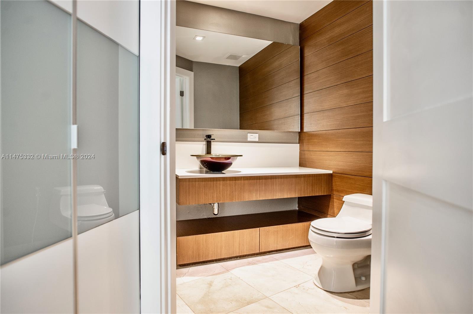 THREE TEQUESTA POINT COND - Residential