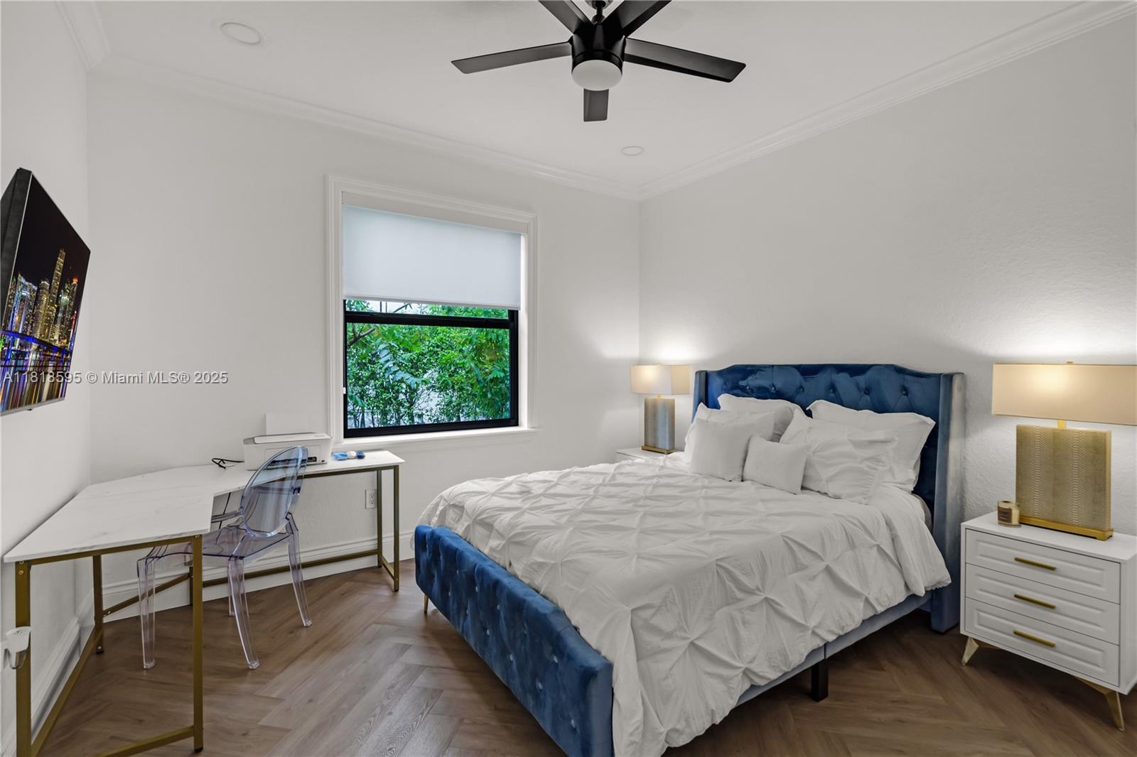 SUNSET LAKES PLAT THREE - Residential