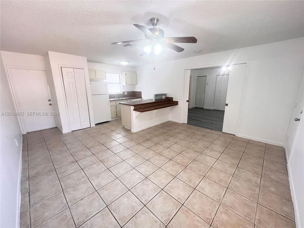 Photo of 1832 My Pl #j-39, West Palm Beach, FL 33417 (MLS # A12008665)