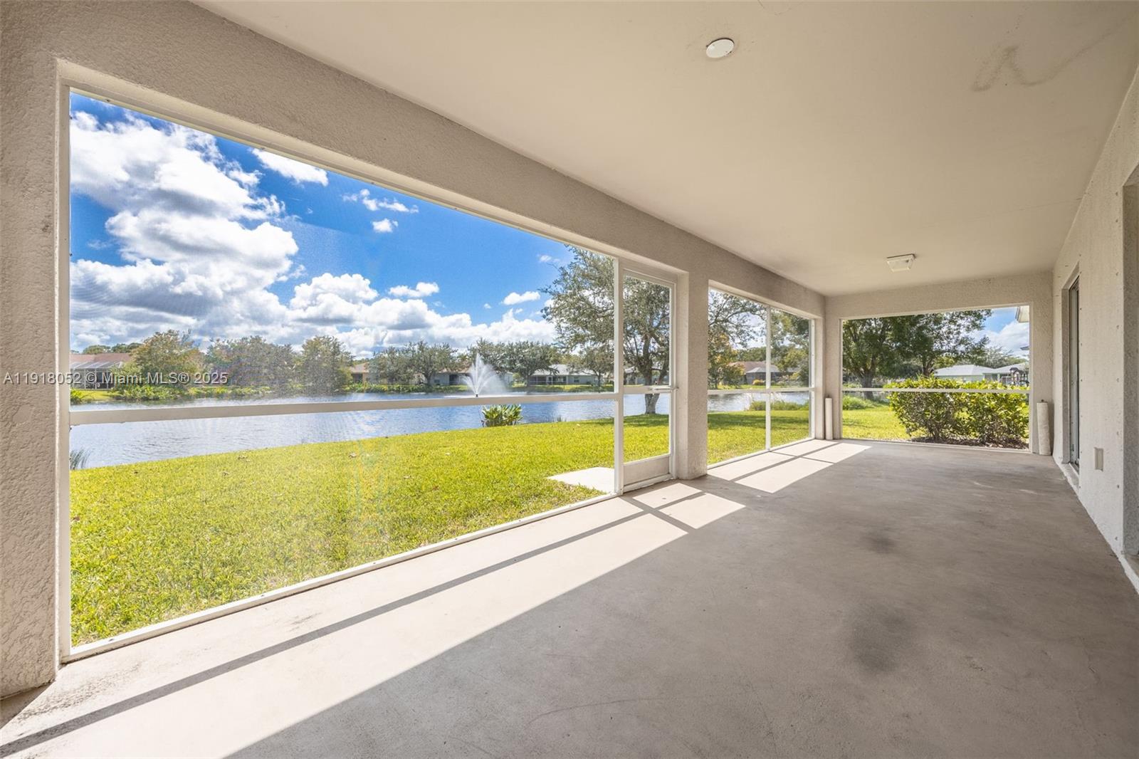 HAWK'S PRESERVE - Residential