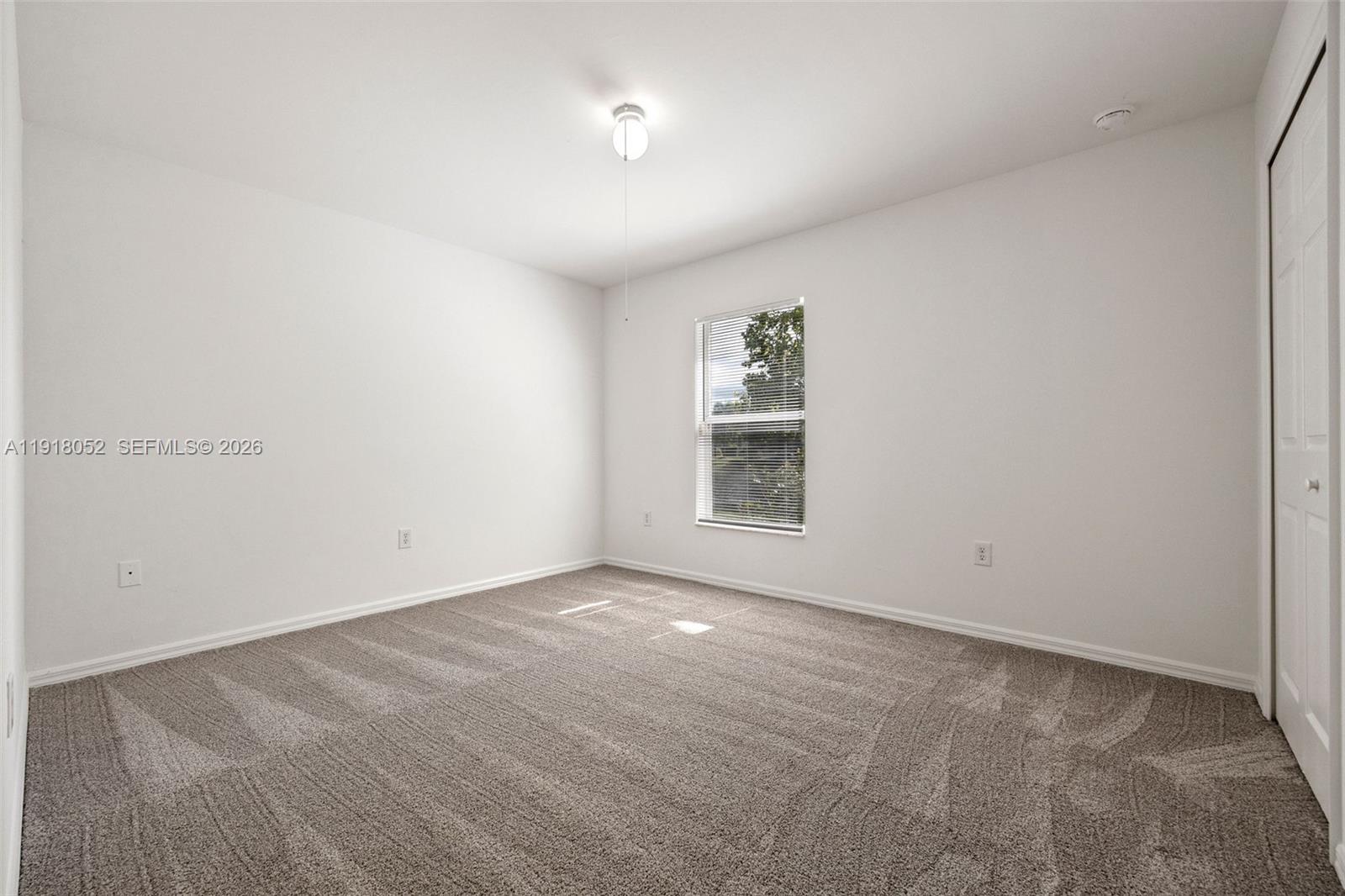 HAWK'S PRESERVE - Residential