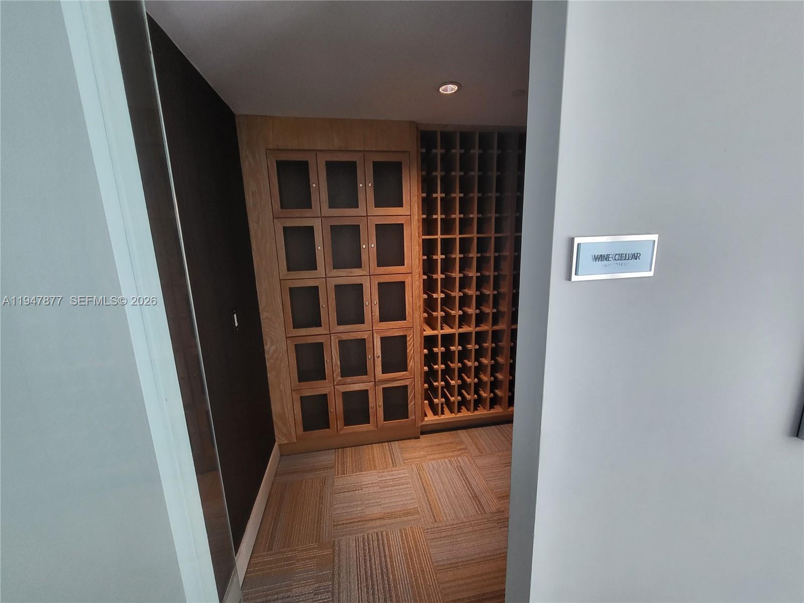 THE PLAZA 901 BRICKELL CO - Residential