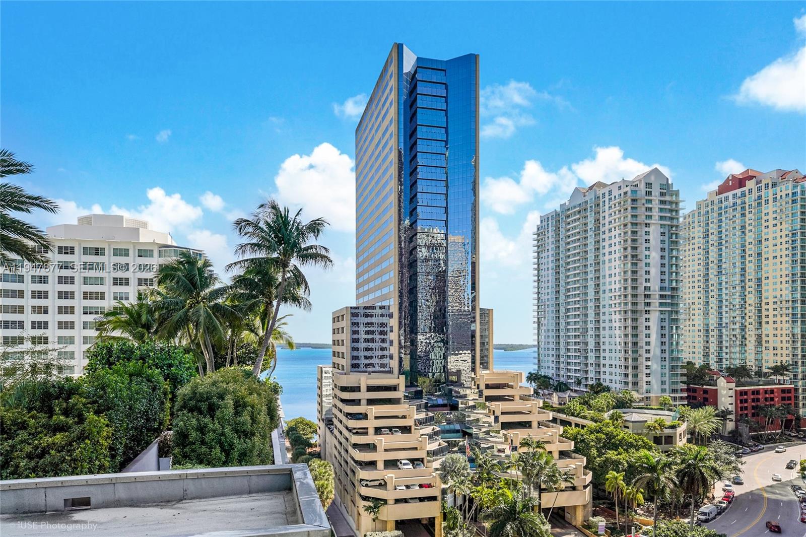 THE PLAZA 901 BRICKELL CO - Residential
