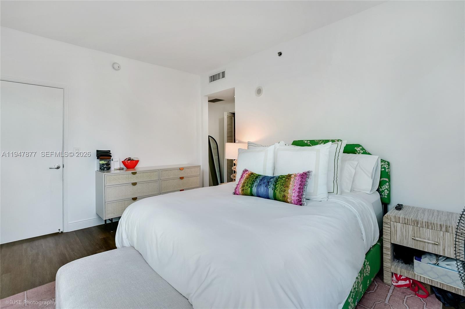 THE PLAZA 901 BRICKELL CO - Residential