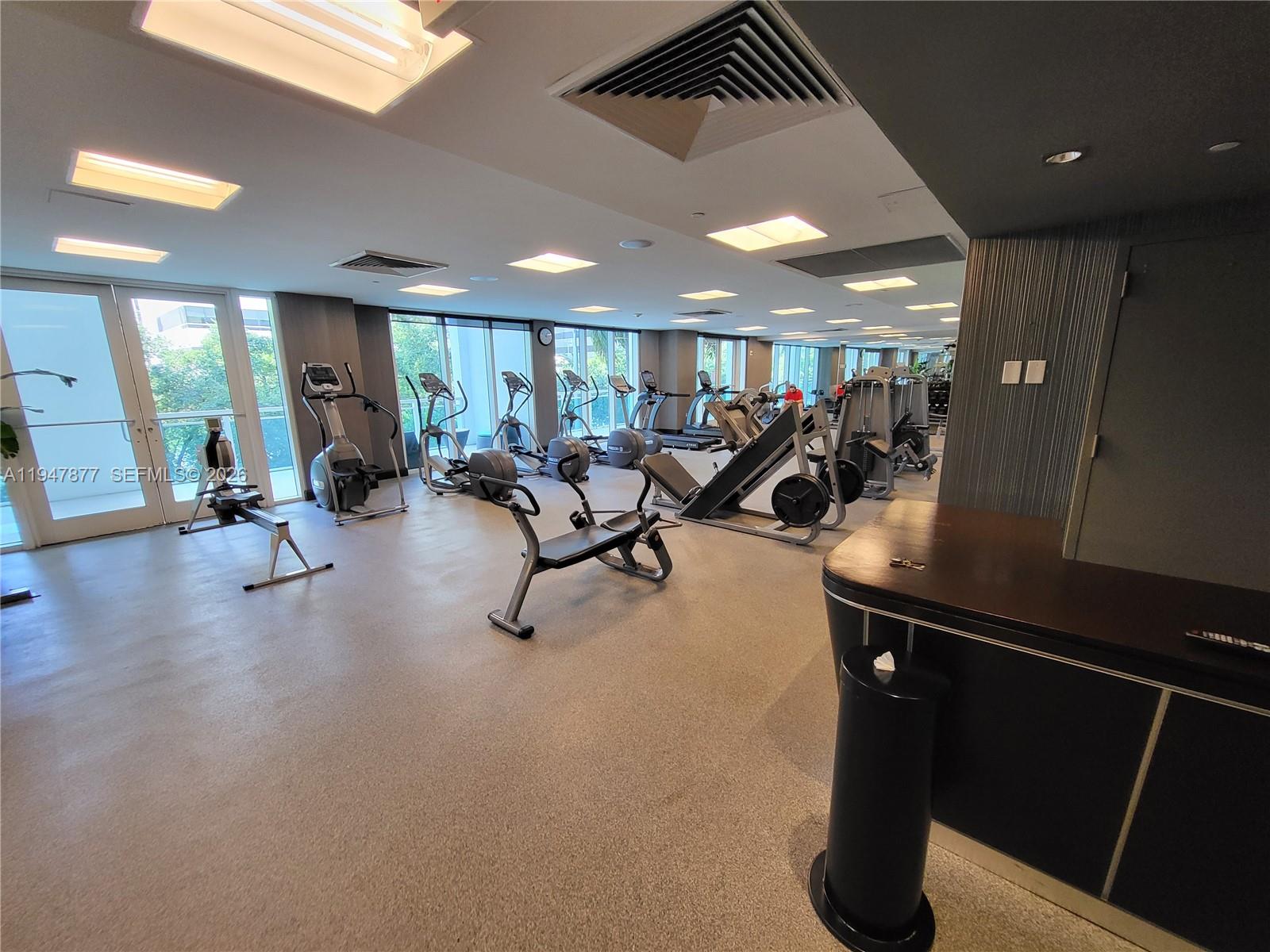 THE PLAZA 901 BRICKELL CO - Residential