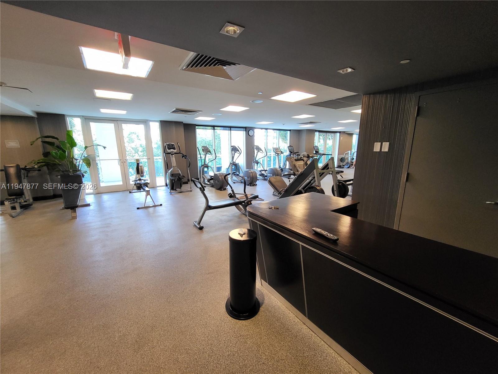 THE PLAZA 901 BRICKELL CO - Residential