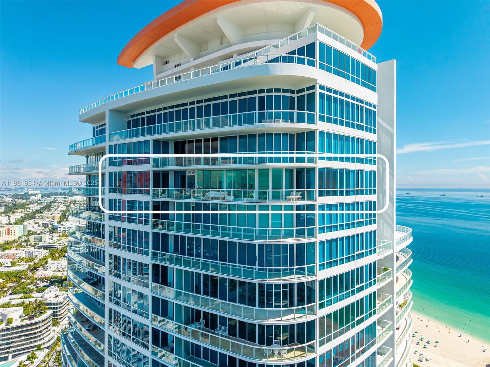 CONTINUUM ON SOUTH BEACH - Residential