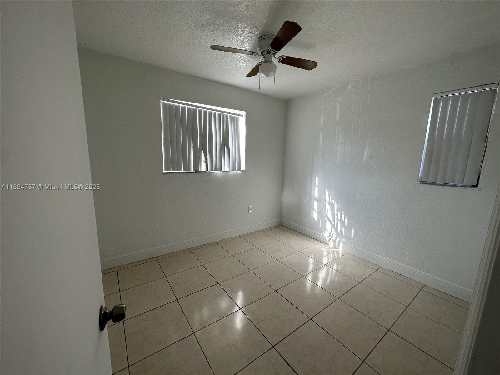 MAGNOLIA SUB - Residential Lease