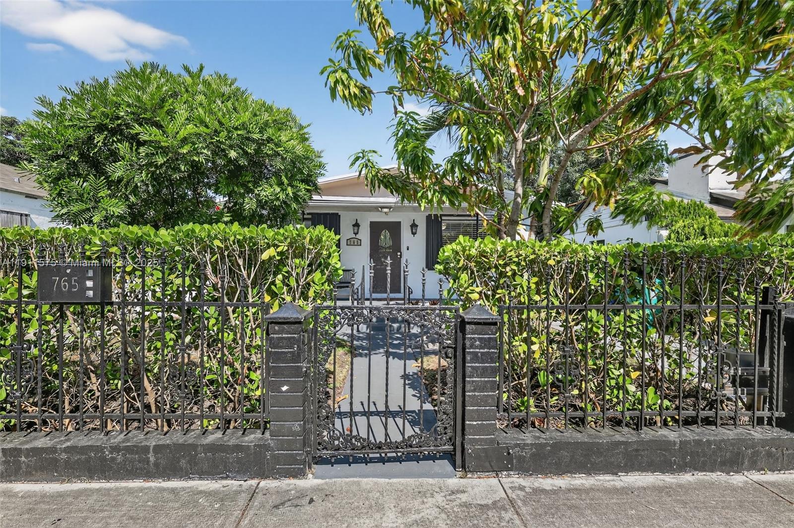 BAY VISTA PARK AMD PL - Residential