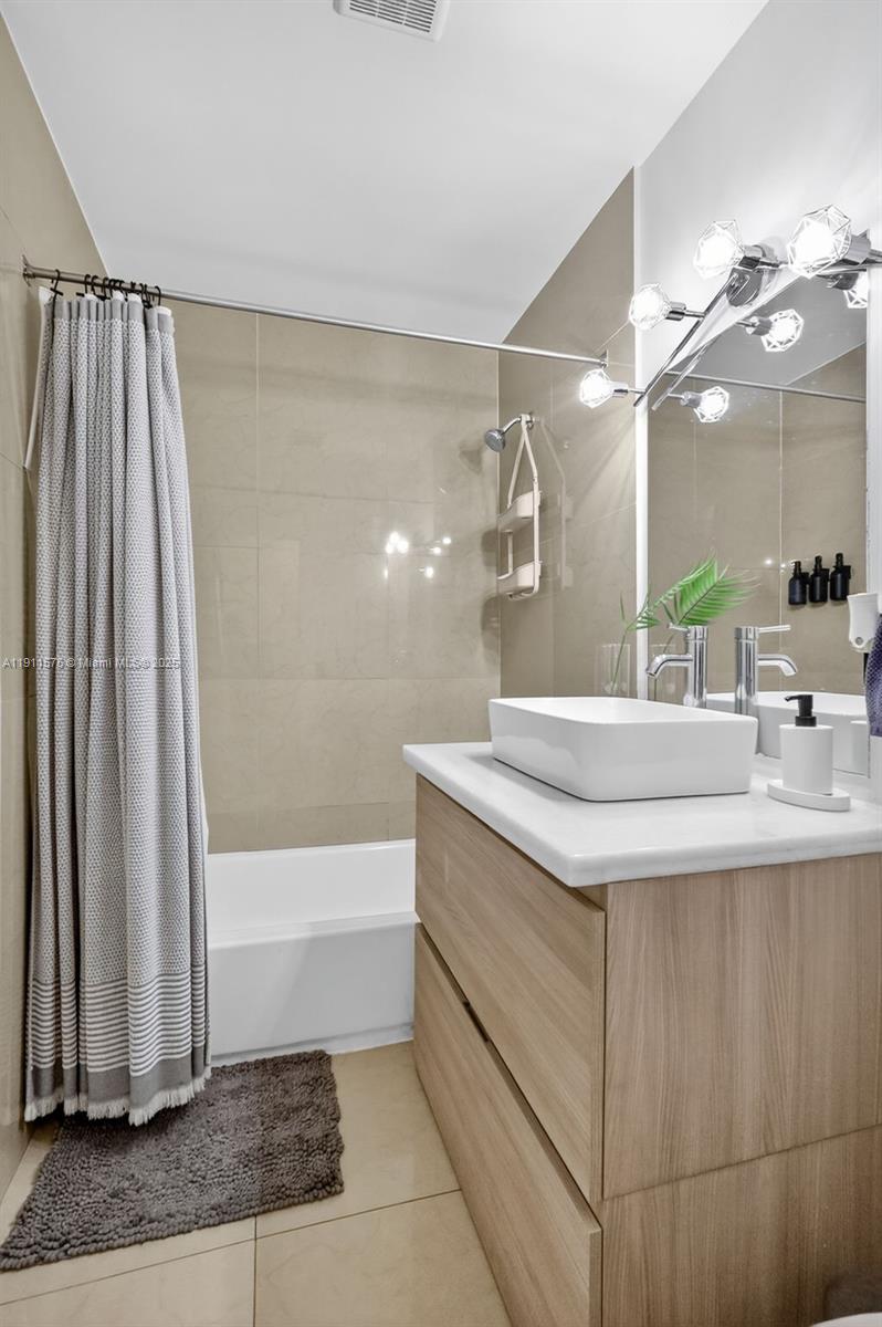 BAY VISTA PARK AMD PL - Residential