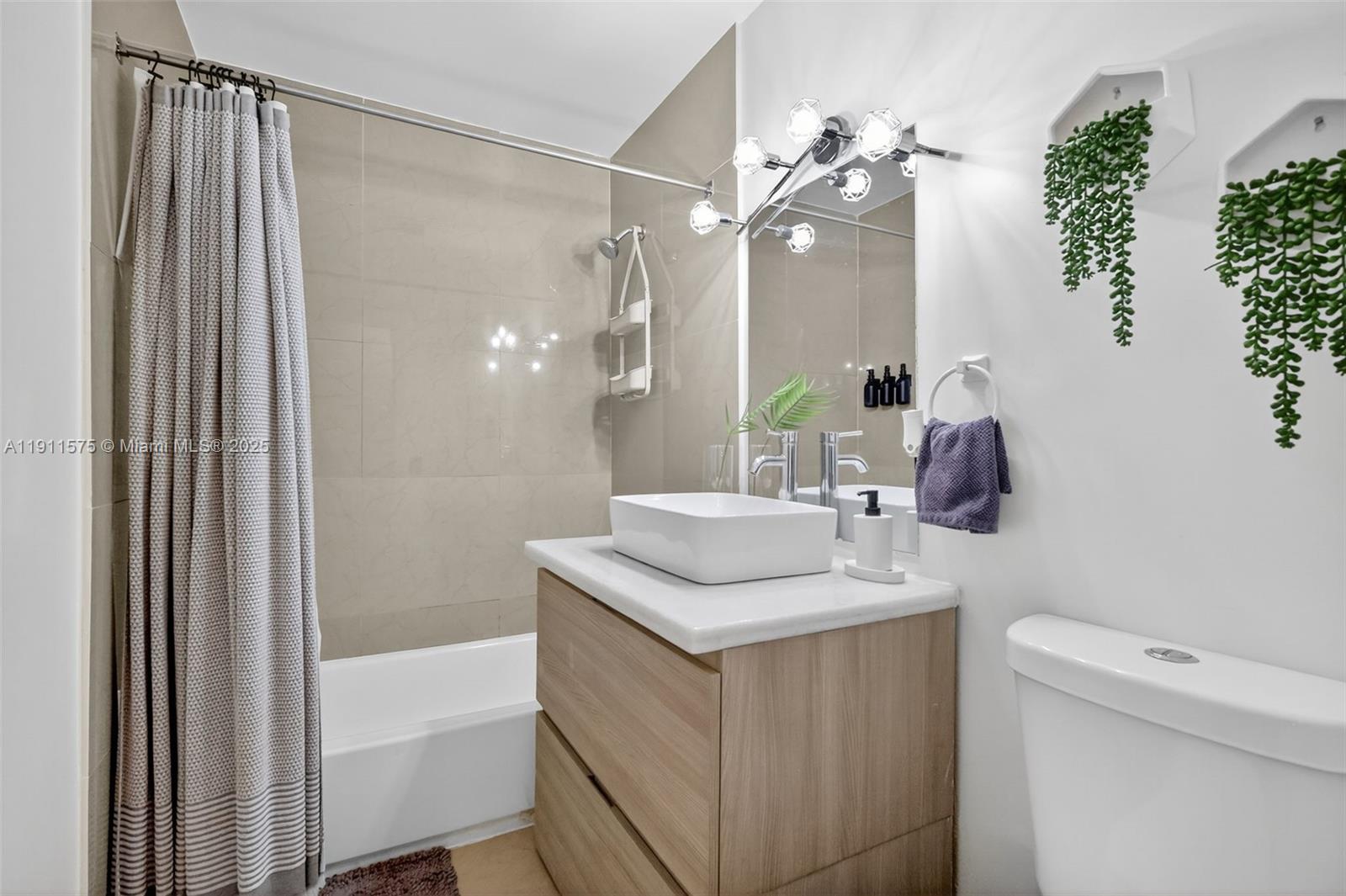 BAY VISTA PARK AMD PL - Residential