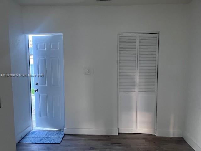 SYMMES-SHARMAN TR - Residential Lease