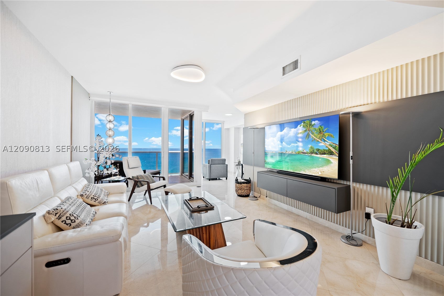 19111 Collins Ave 2207