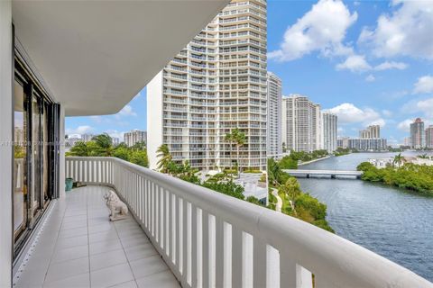 A home in Aventura