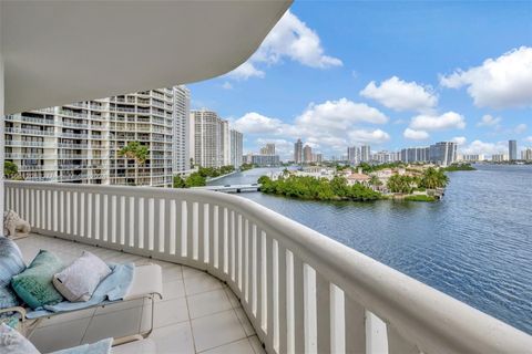 A home in Aventura