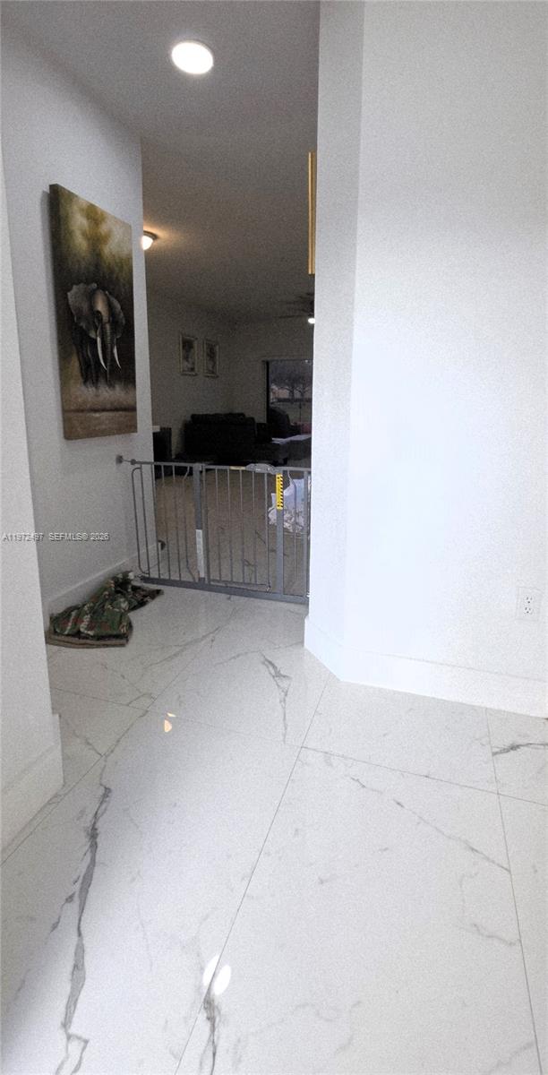 LYONS INDUSTRIAL PARK - Residential