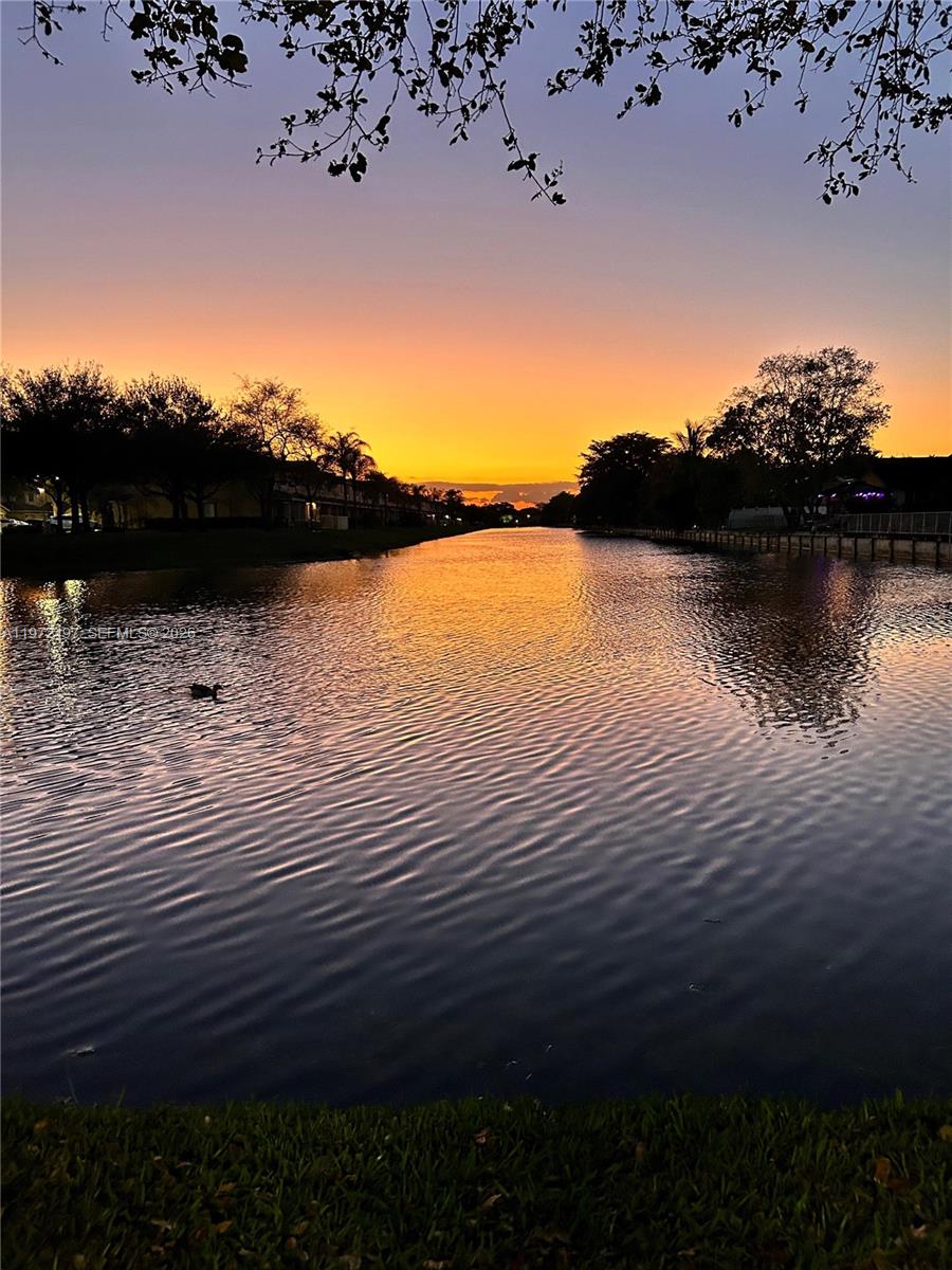 LYONS INDUSTRIAL PARK - Residential