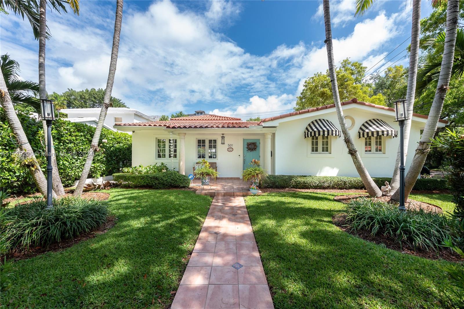 Property for Sale at 501 Sevilla Ave, Coral Gables, Broward County, Florida - Bedrooms: 3 
Bathrooms: 2  - $2,098,000