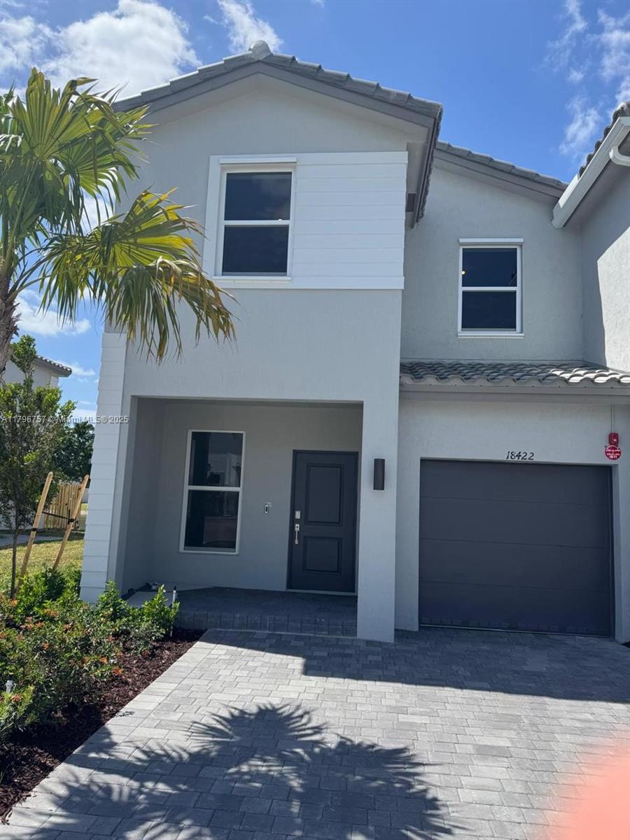 Rental Property at 18422 Sw 2nd St, Pembroke Pines, Miami-Dade County, Florida - Bedrooms: 4 
Bathrooms: 3  - $4,200 MO.