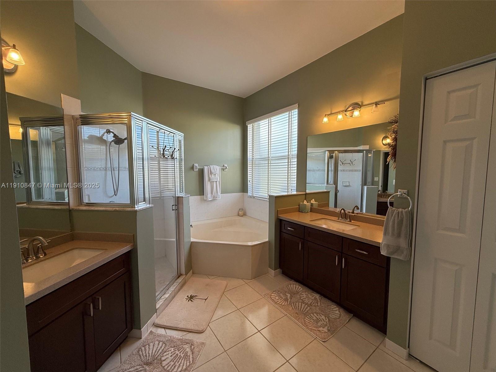 AUGUSTA GREENS CONDO - Residential