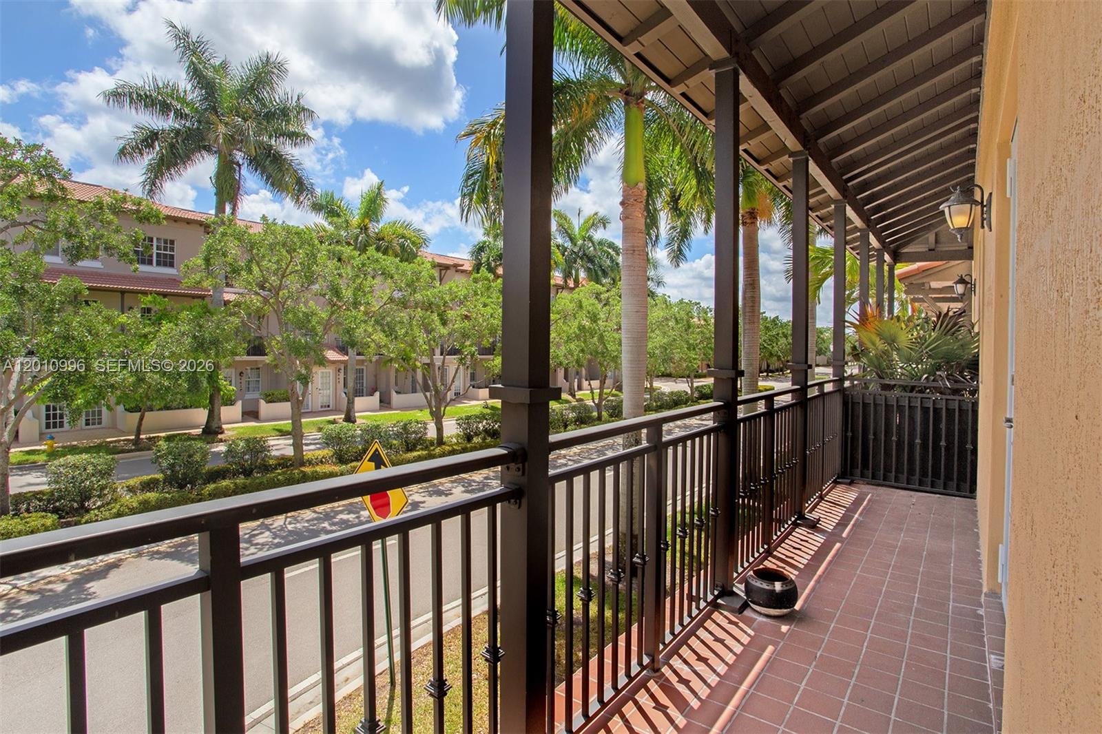 COBBLESTONE CONDO - Residential