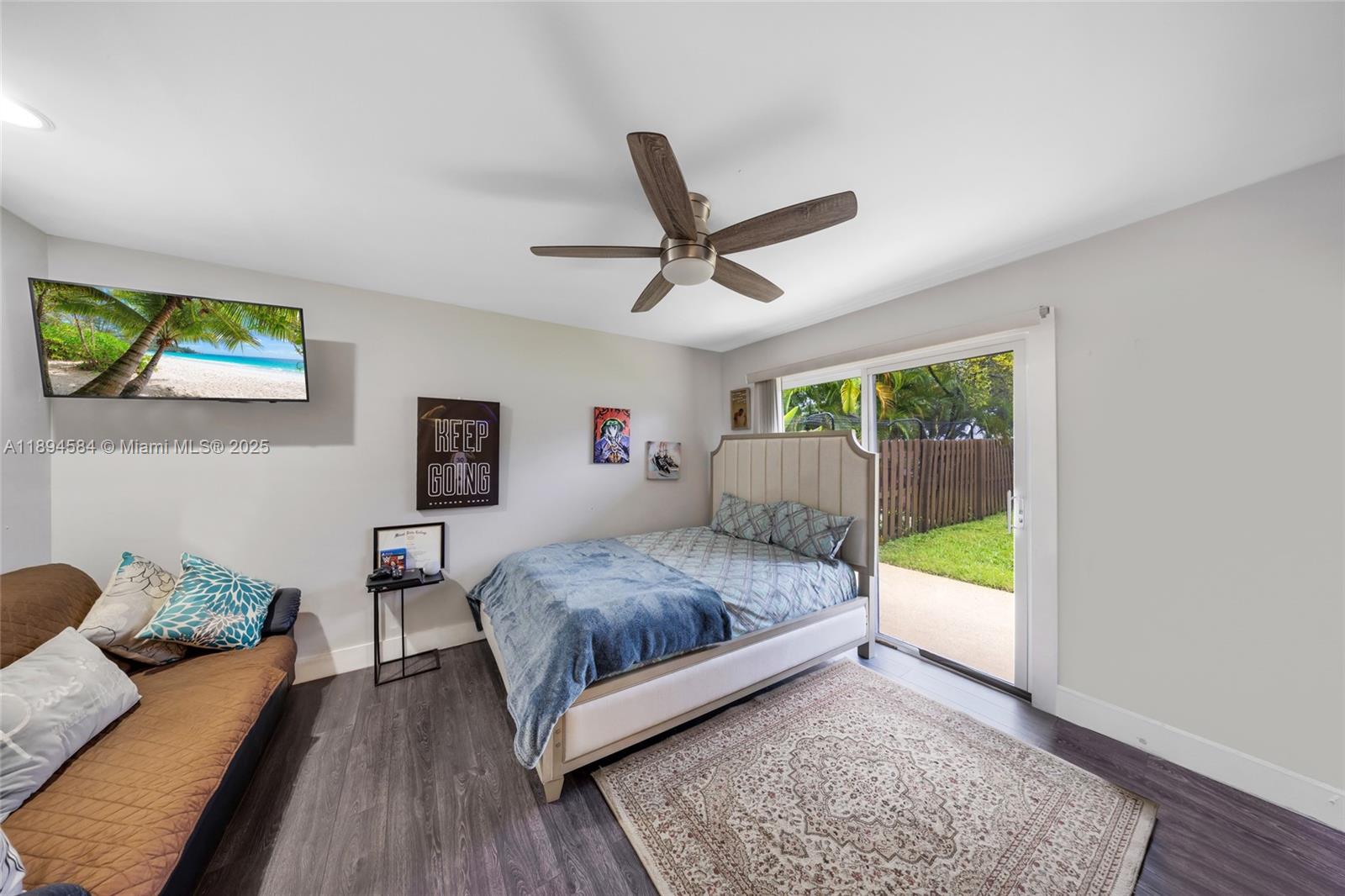 CALIFORNIA GROVE HOMES - Residential