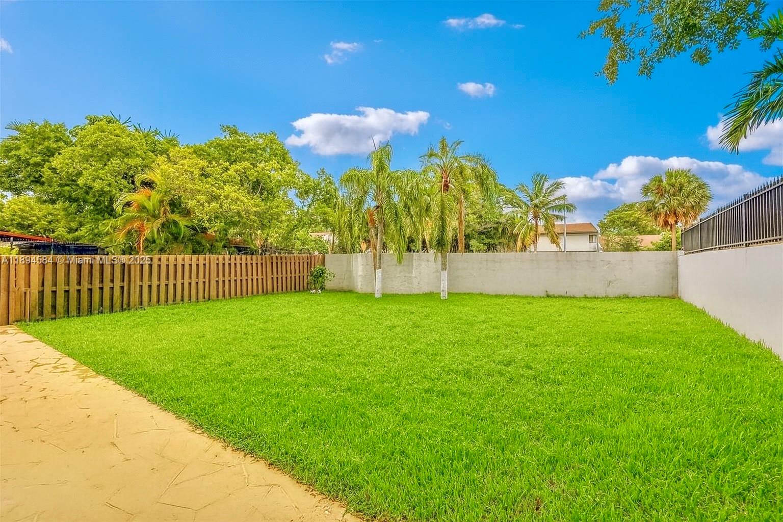 CALIFORNIA GROVE HOMES - Residential