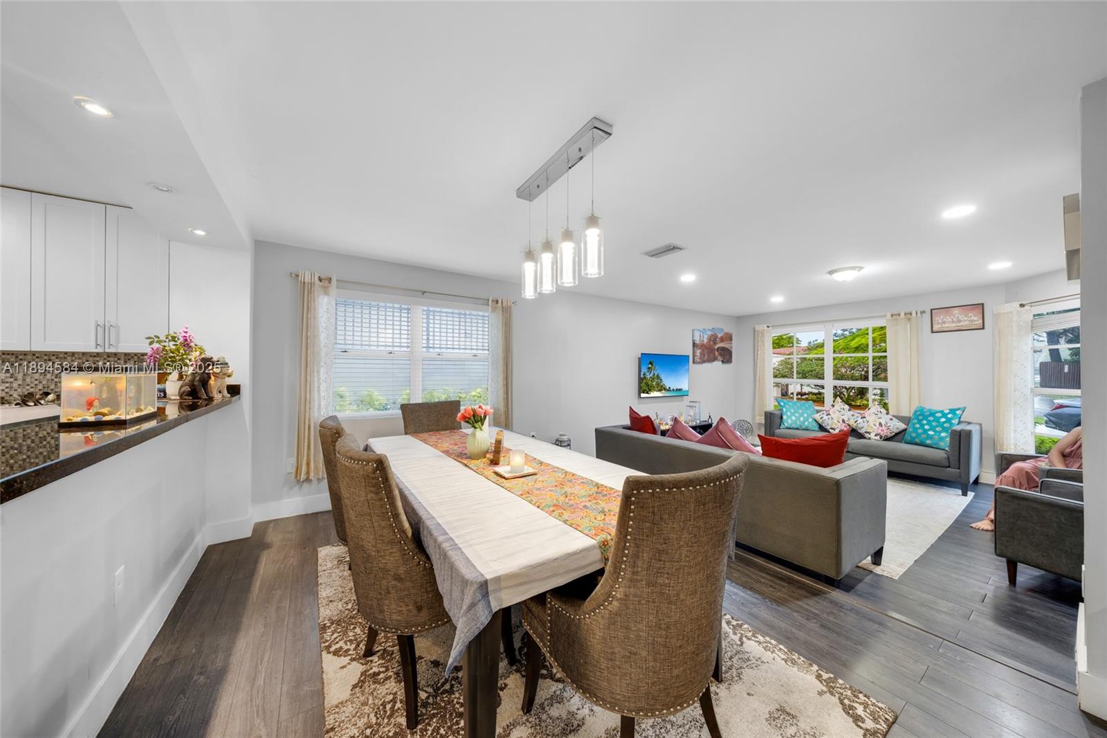 CALIFORNIA GROVE HOMES - Residential