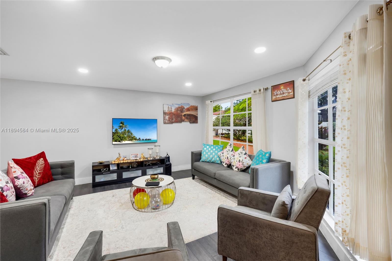 CALIFORNIA GROVE HOMES - Residential