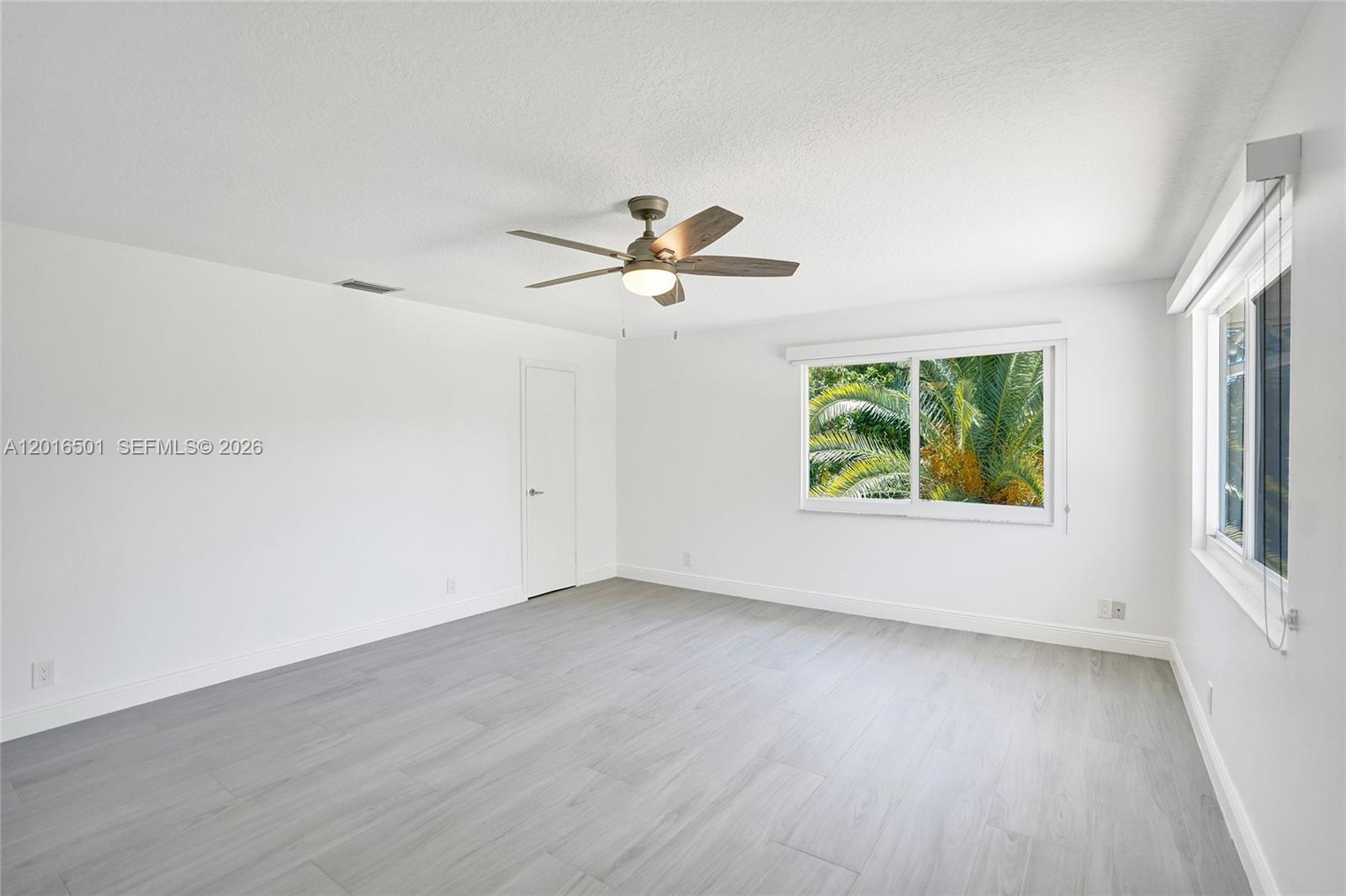 KINGSLAND - Residential Lease