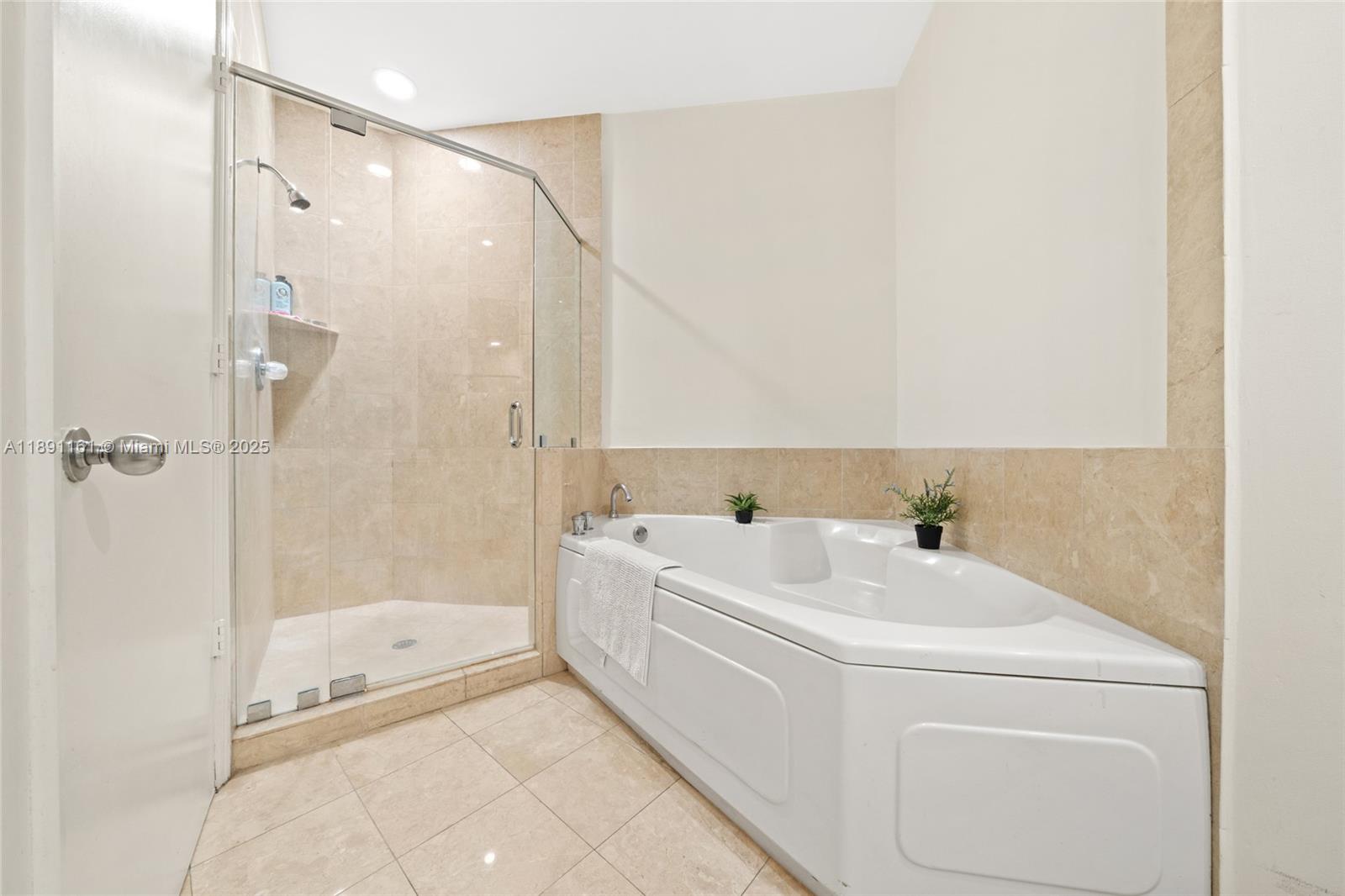 THREE TEQUESTA POINT COND - Residential Lease