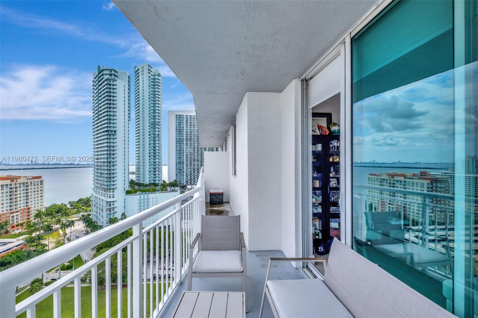 1800 BISCAYNE PLAZA CONDO - Residential