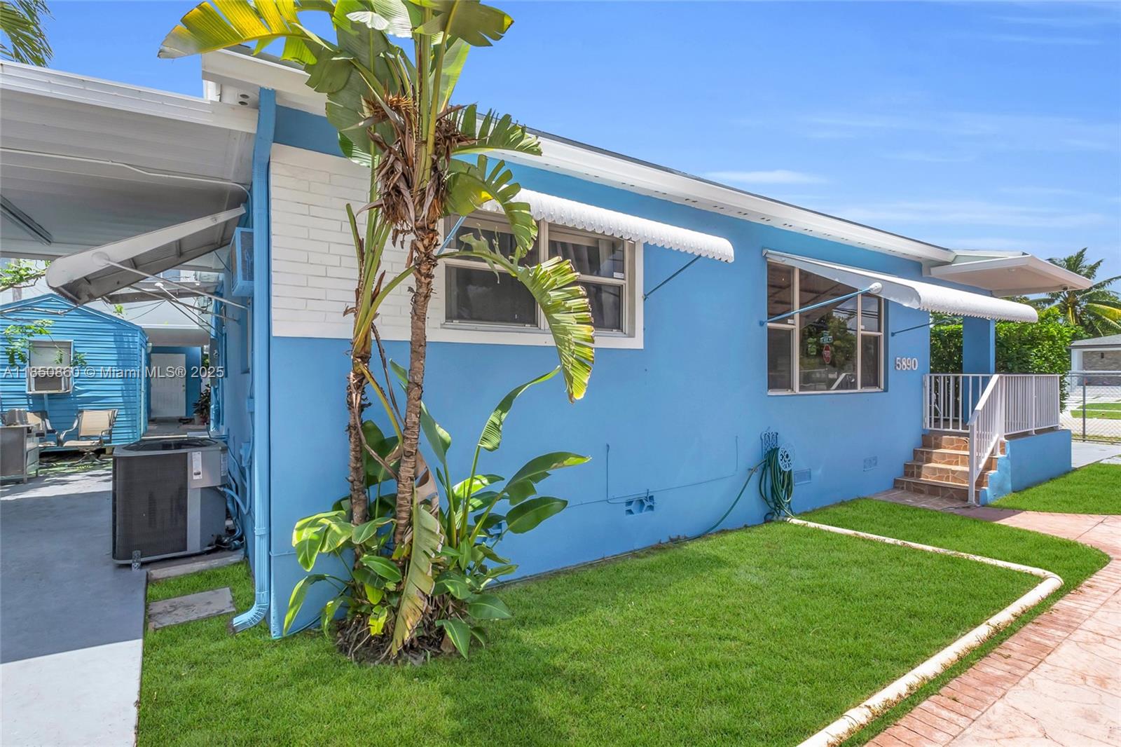 PALM ESTATES 1ST ADDN - Residential