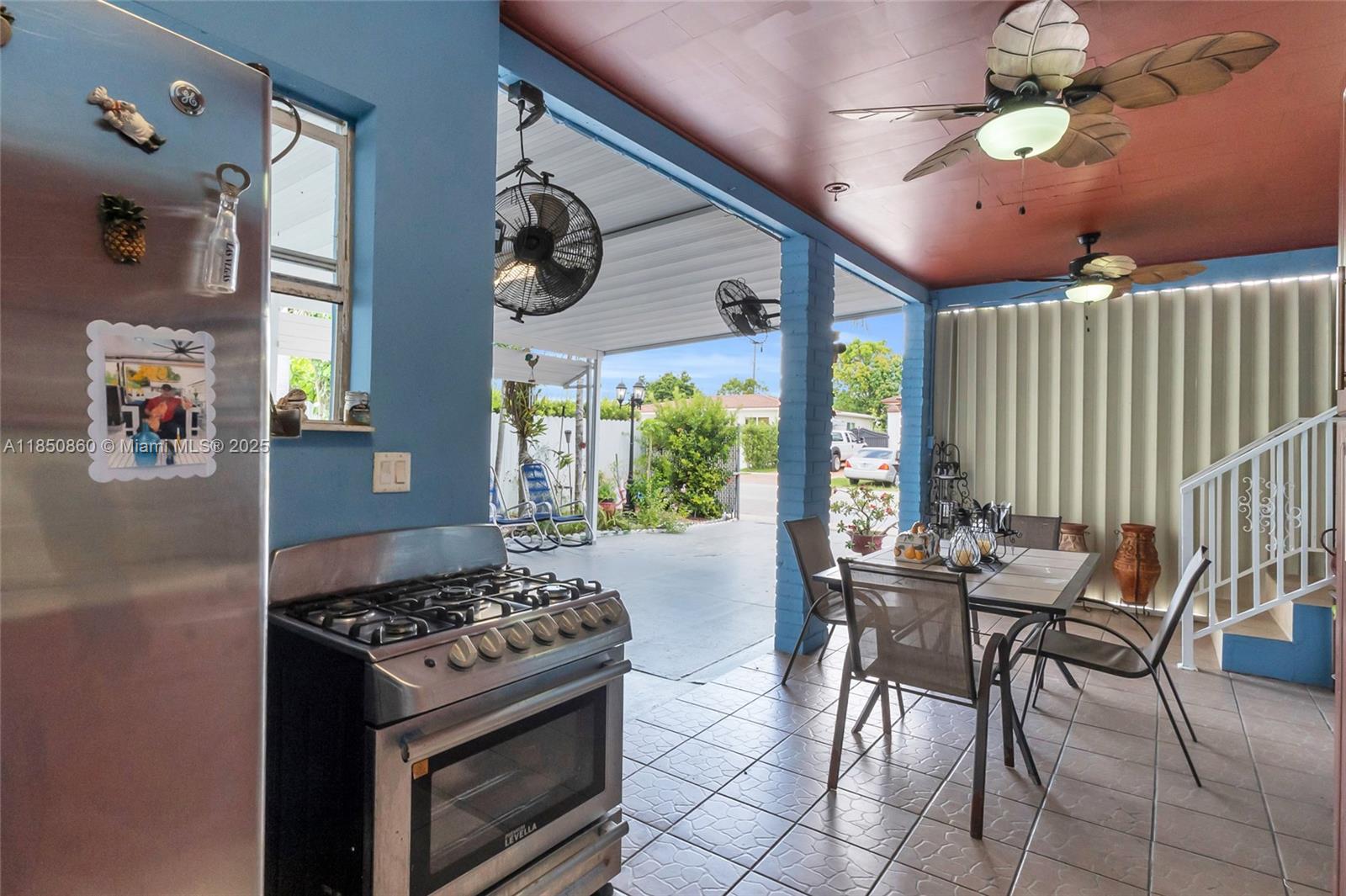 PALM ESTATES 1ST ADDN - Residential