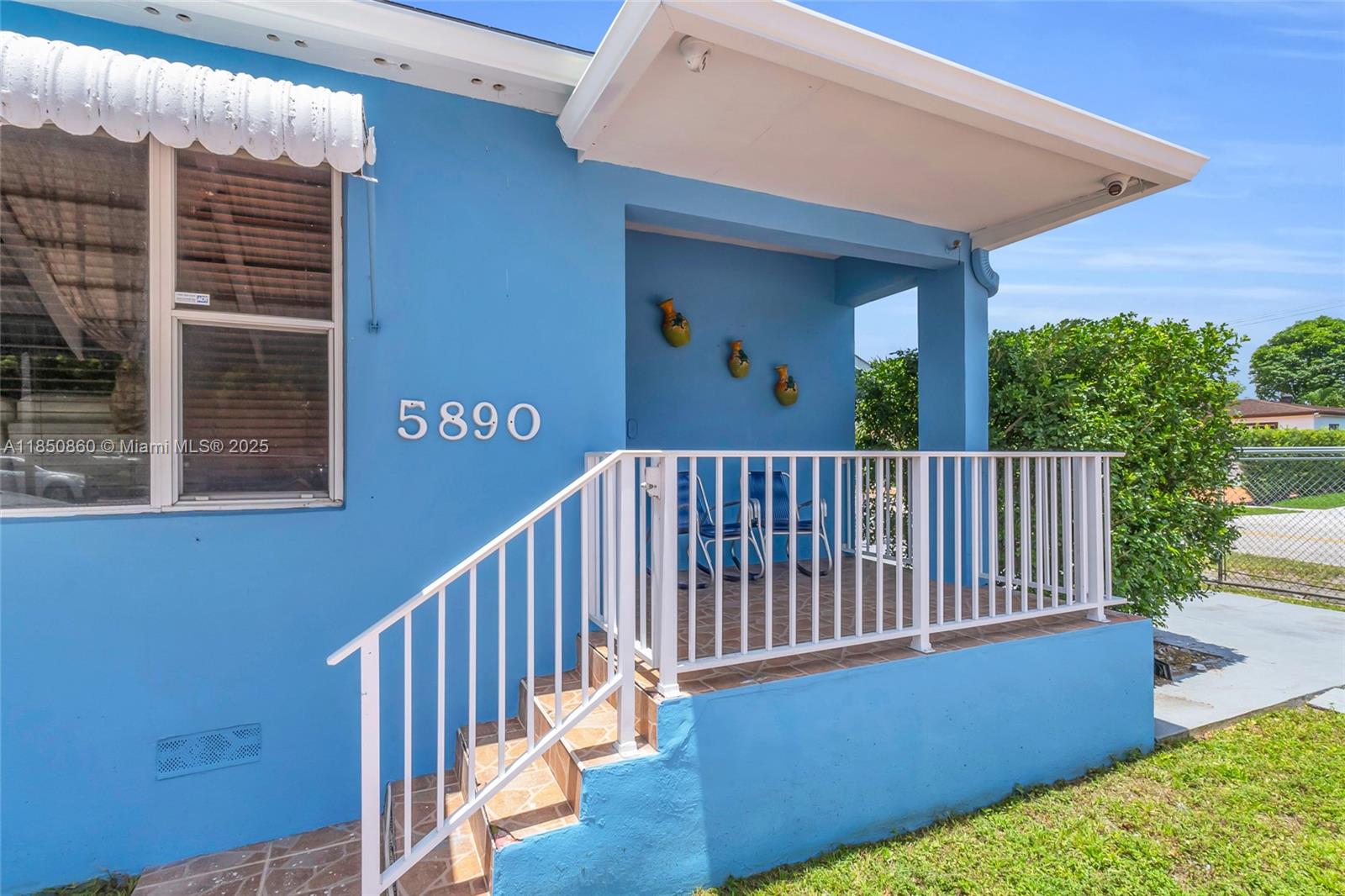 PALM ESTATES 1ST ADDN - Residential