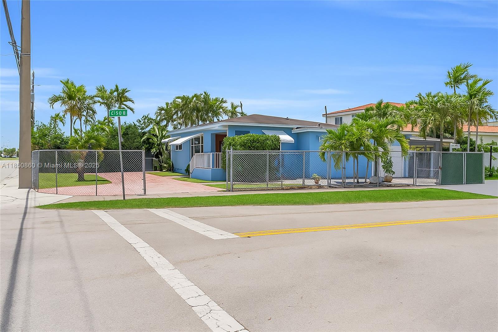 PALM ESTATES 1ST ADDN - Residential