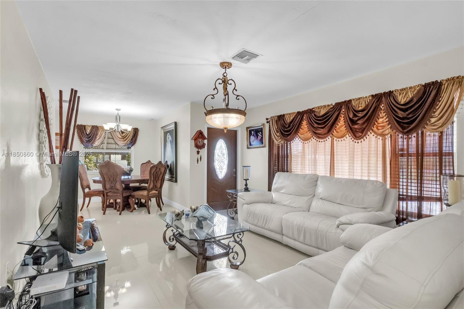 PALM ESTATES 1ST ADDN - Residential