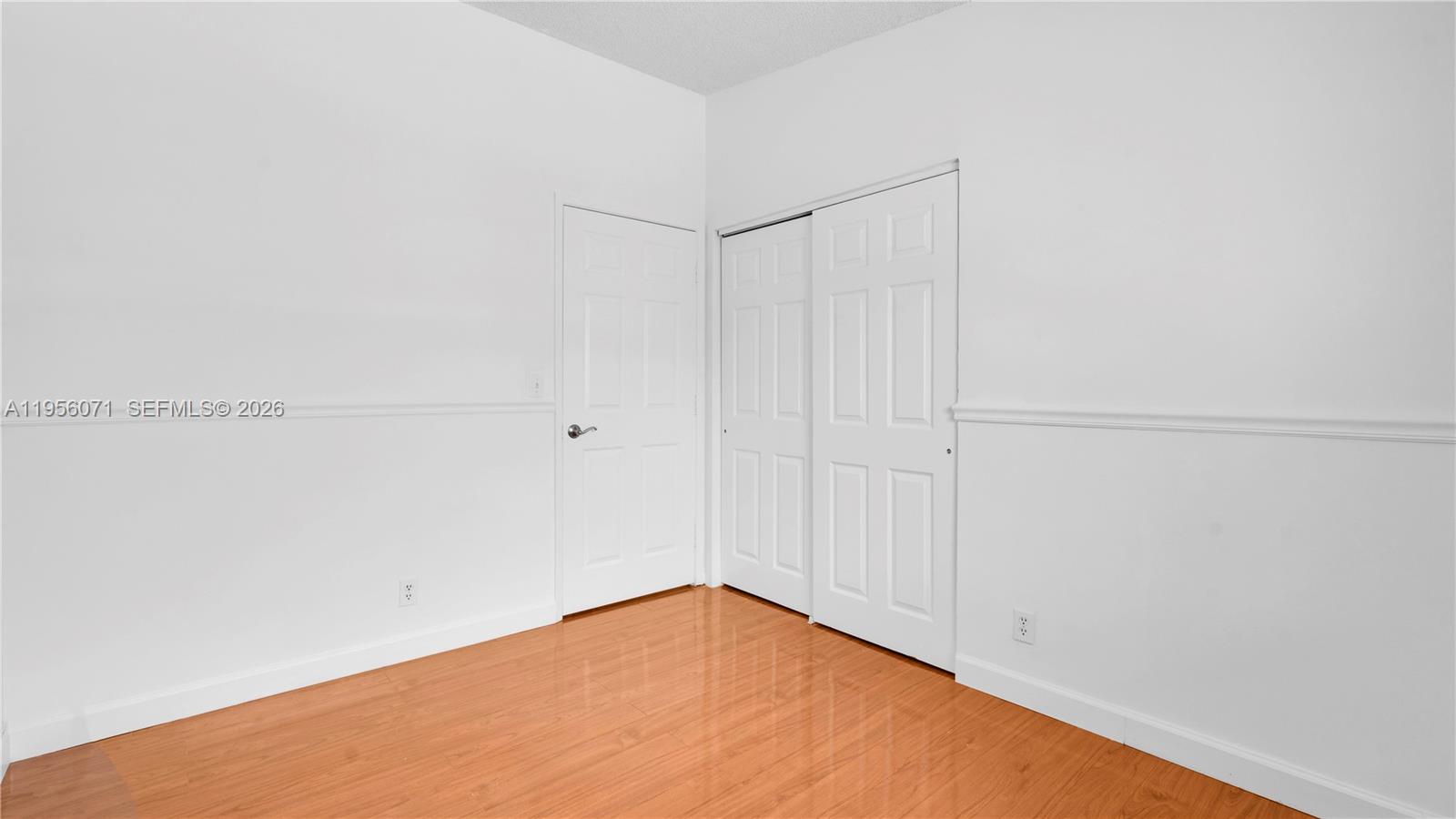 WOODGATE CONDOMINIUM 31 - Residential