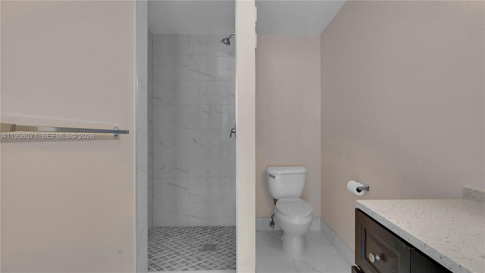 WOODGATE CONDOMINIUM 31 - Residential