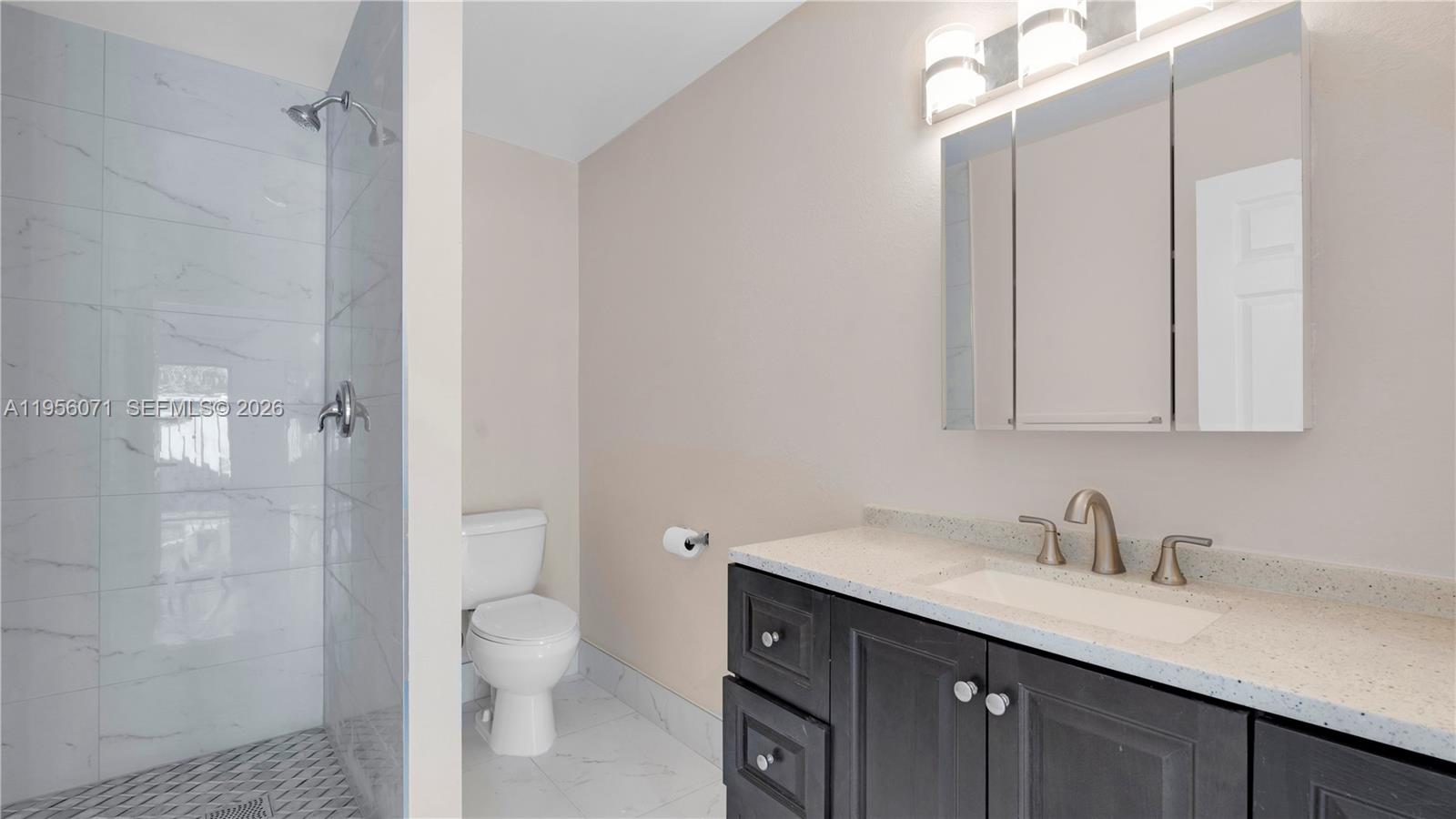 WOODGATE CONDOMINIUM 31 - Residential