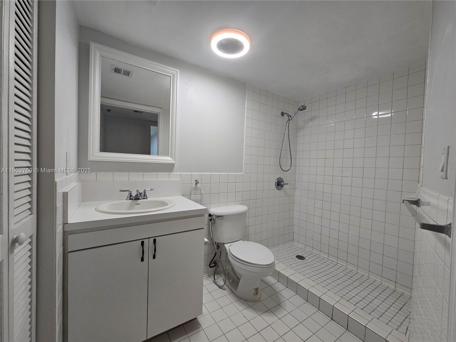 EAST SIDE CONDO - Residential