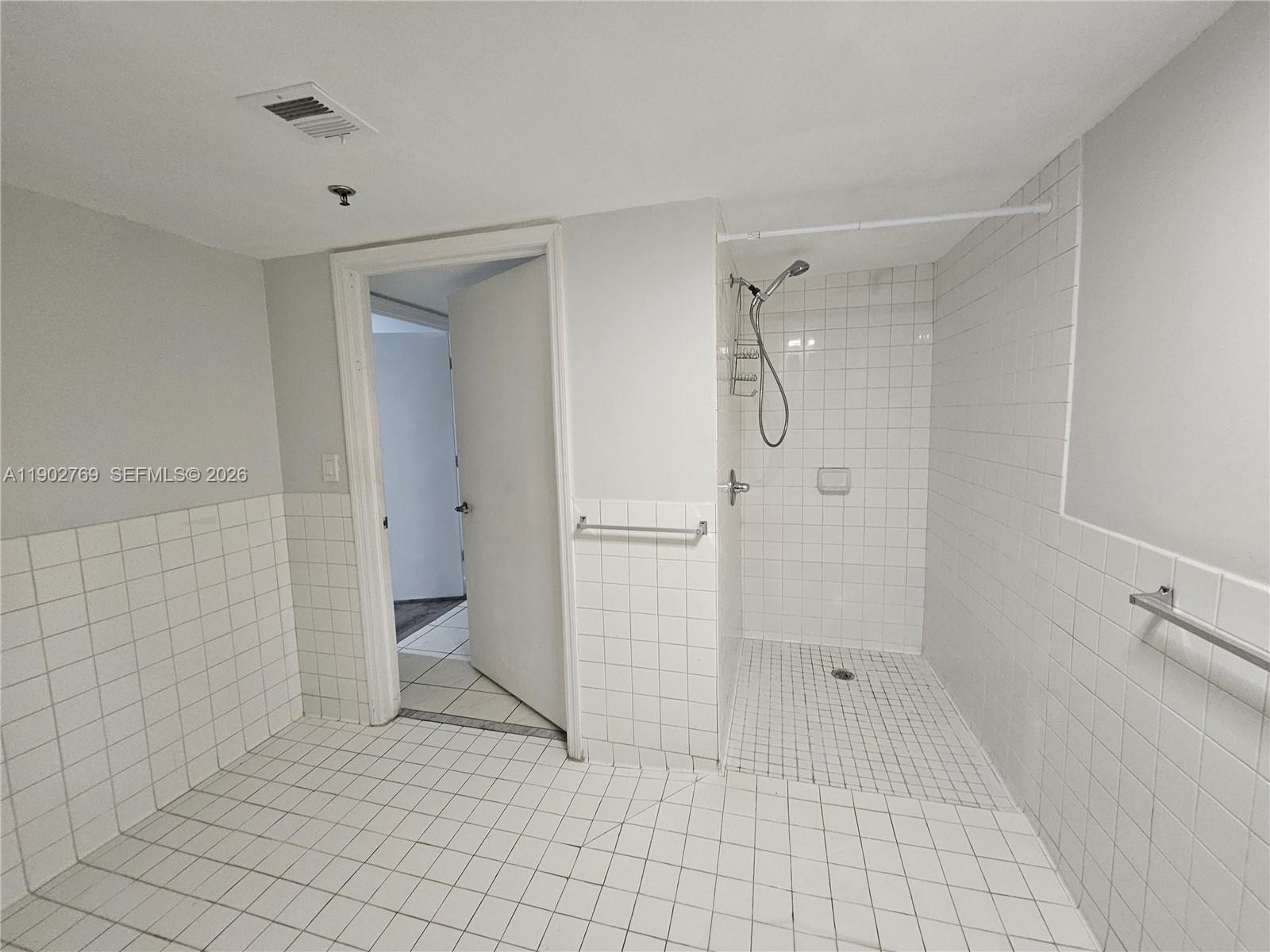 EAST SIDE CONDO - Residential