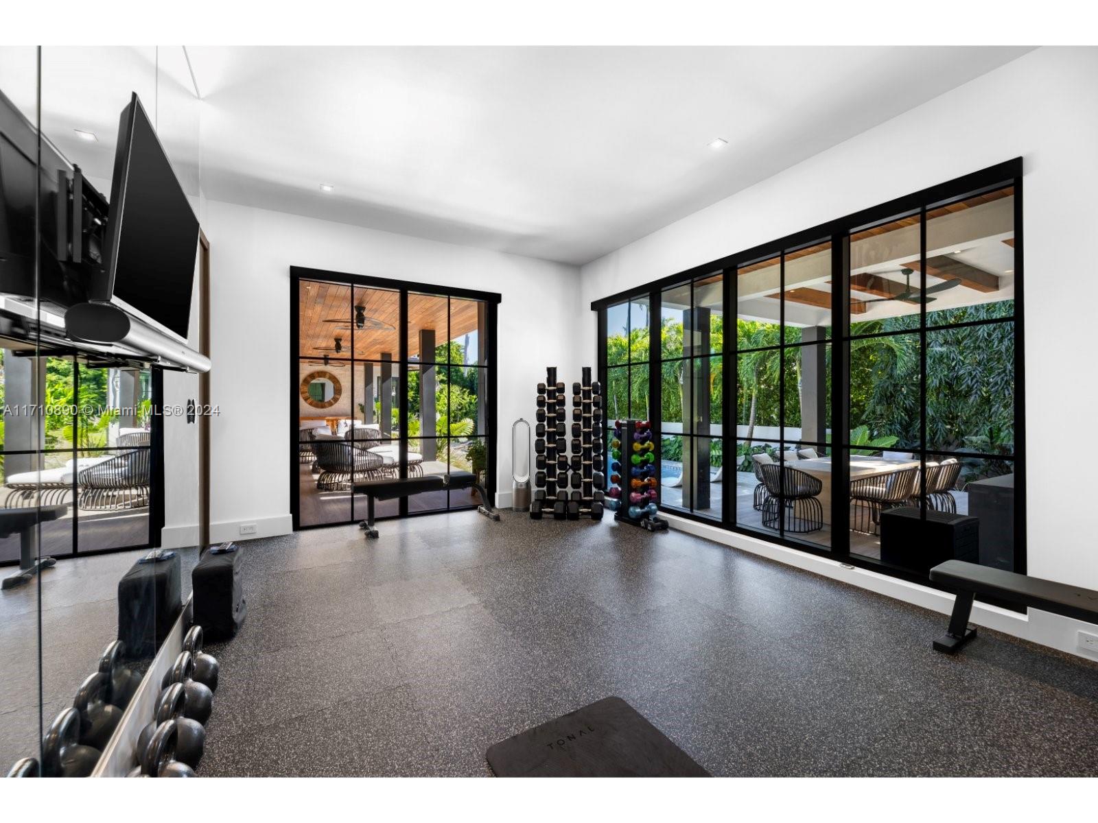 LA GORCE ISLAND - Residential