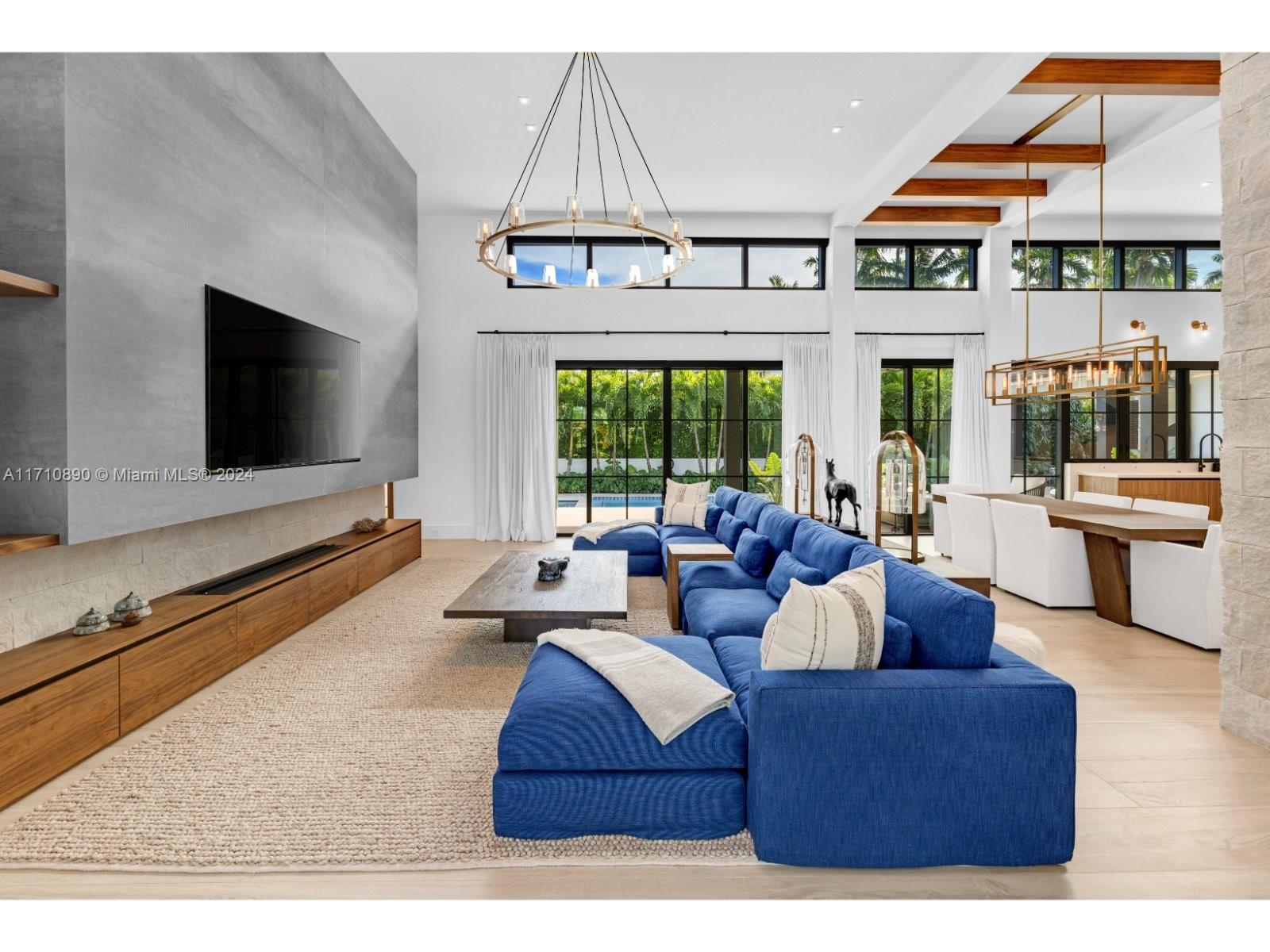 LA GORCE ISLAND - Residential