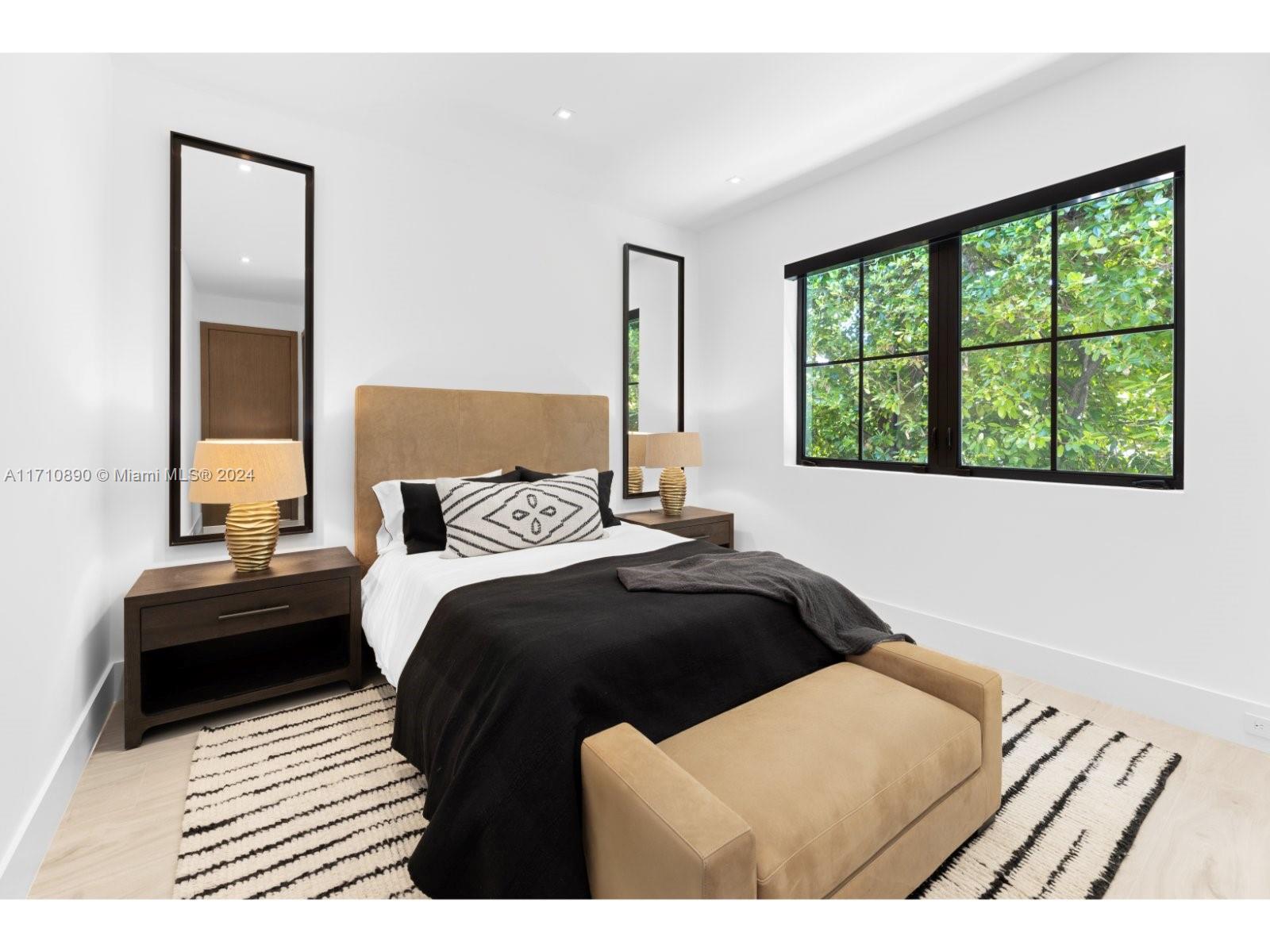 LA GORCE ISLAND - Residential