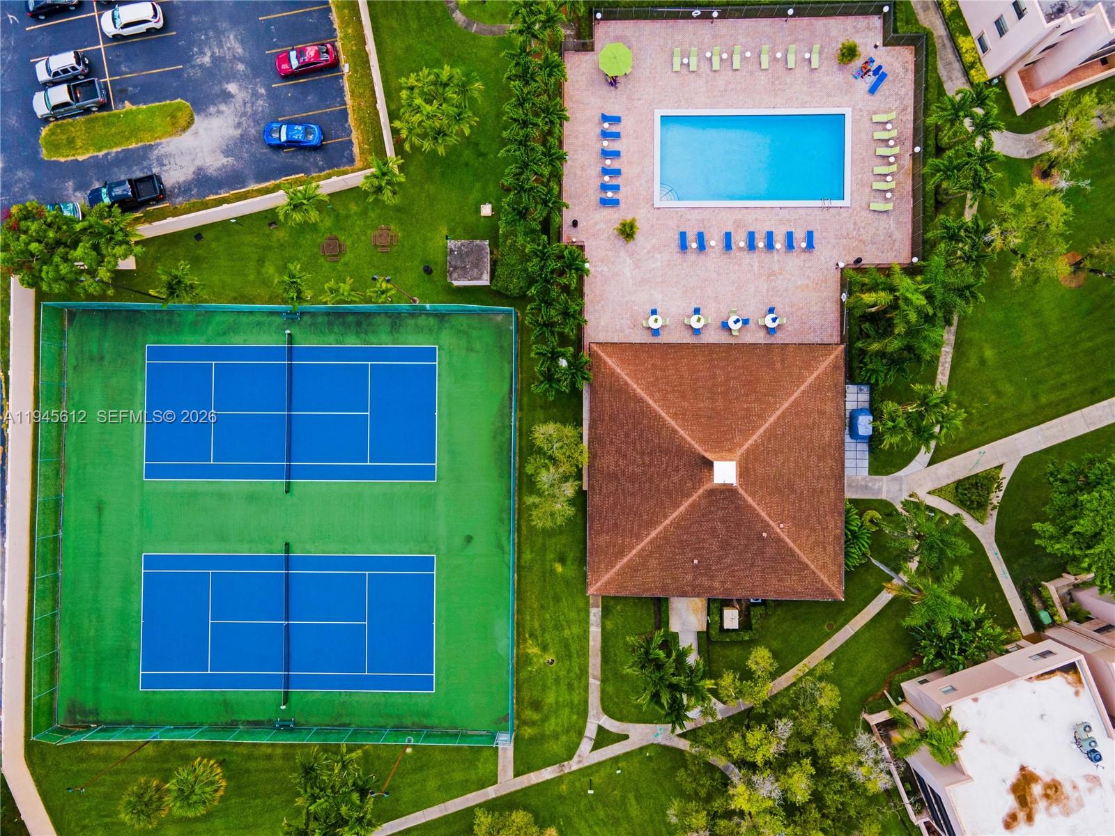 GARDEN OF KENDALL CONDO N - Residential