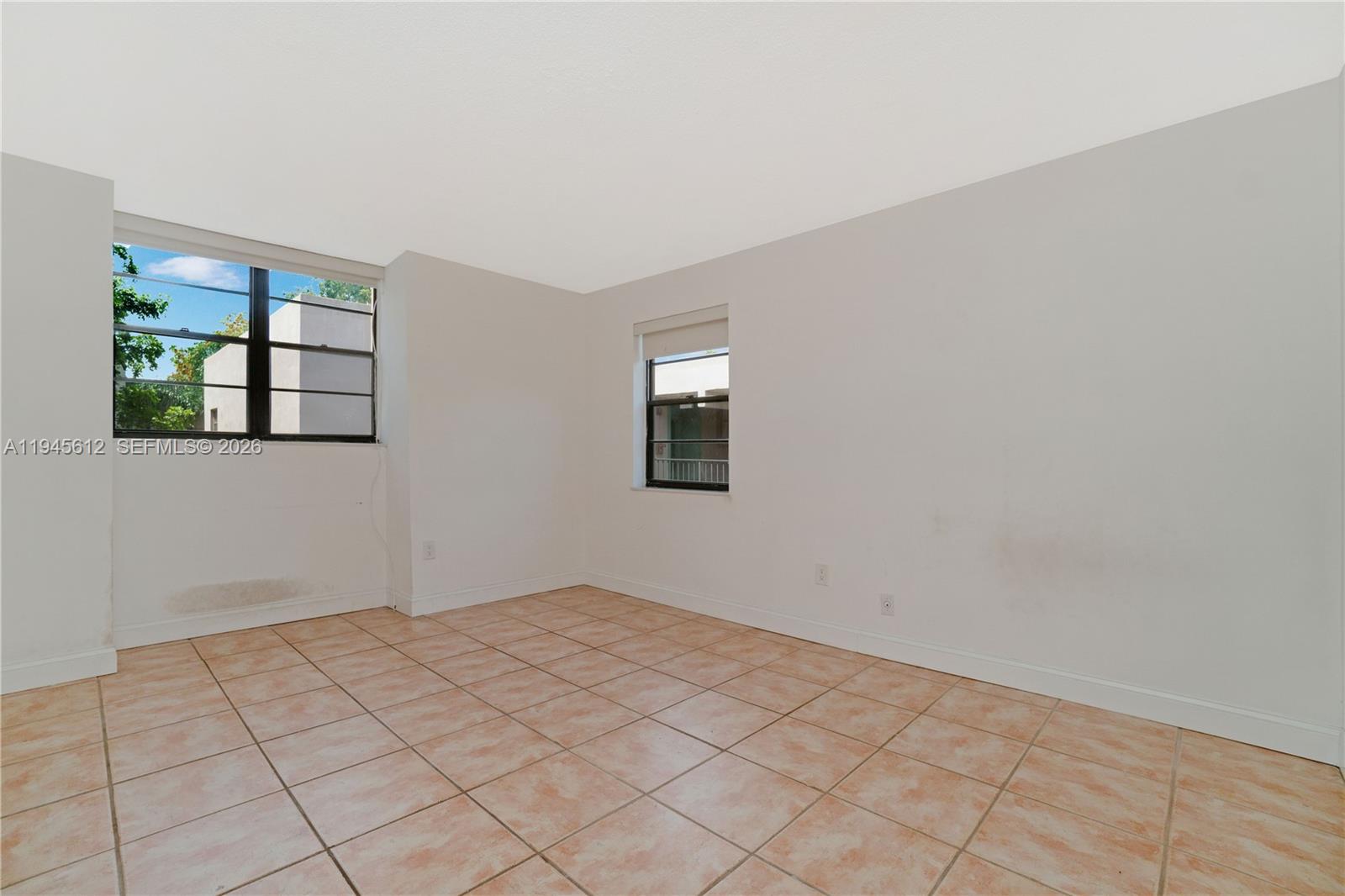 GARDEN OF KENDALL CONDO N - Residential