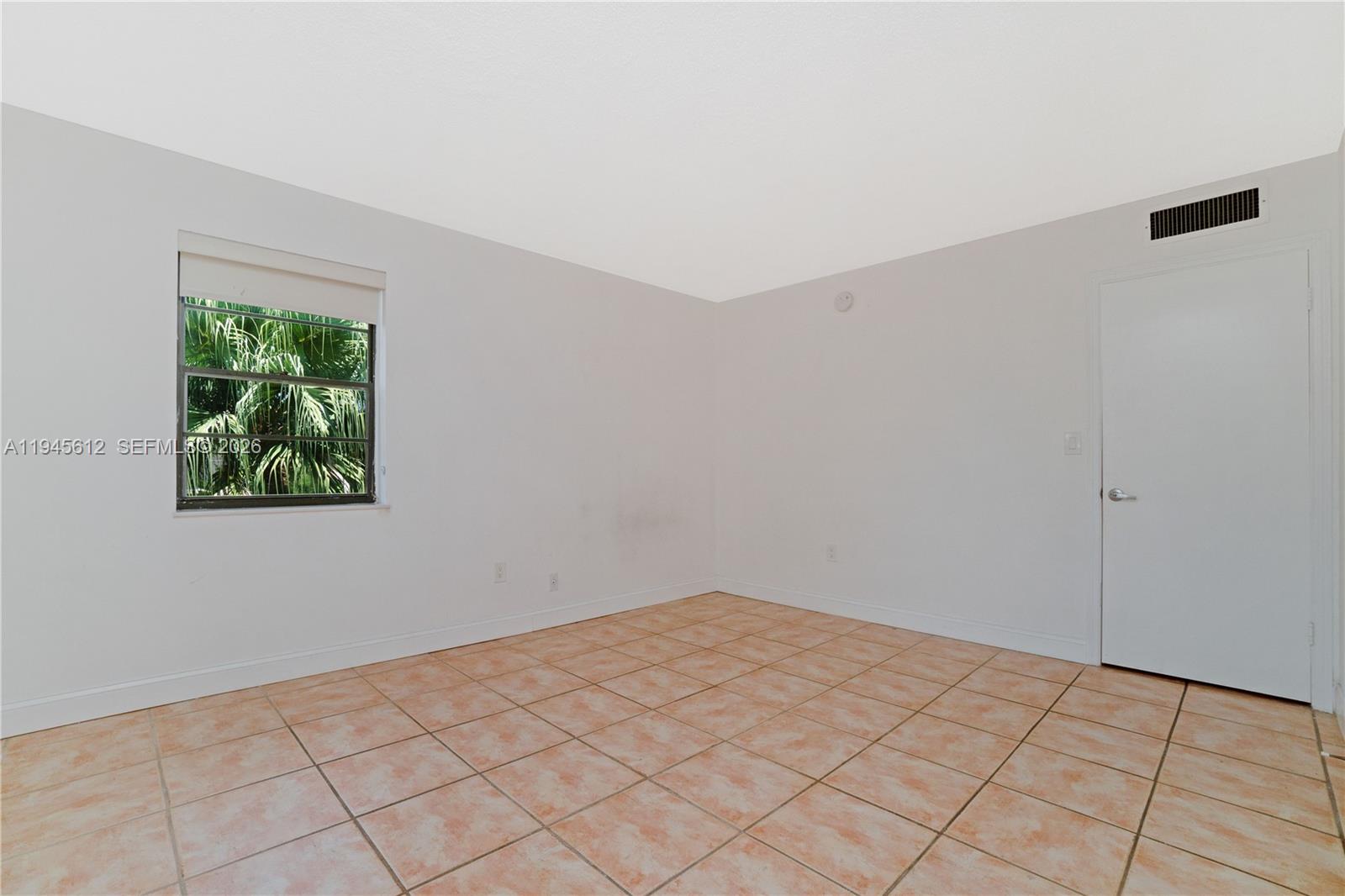 GARDEN OF KENDALL CONDO N - Residential