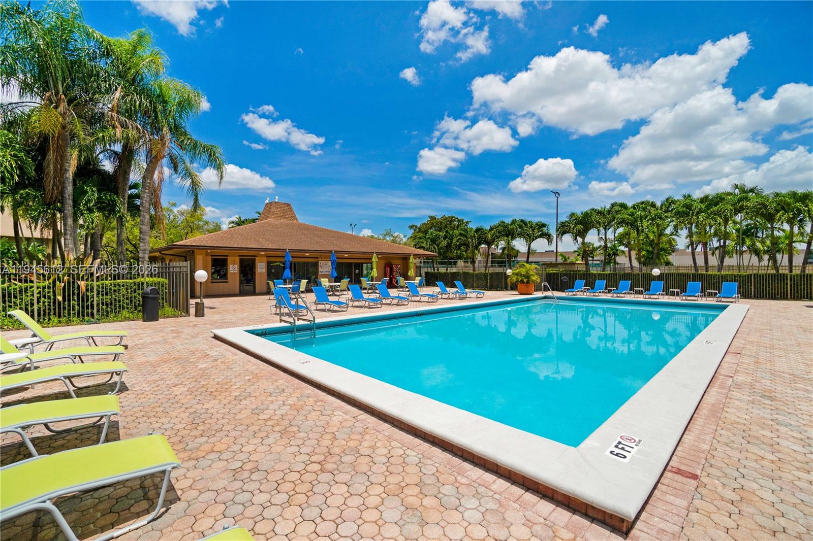 GARDEN OF KENDALL CONDO N - Residential