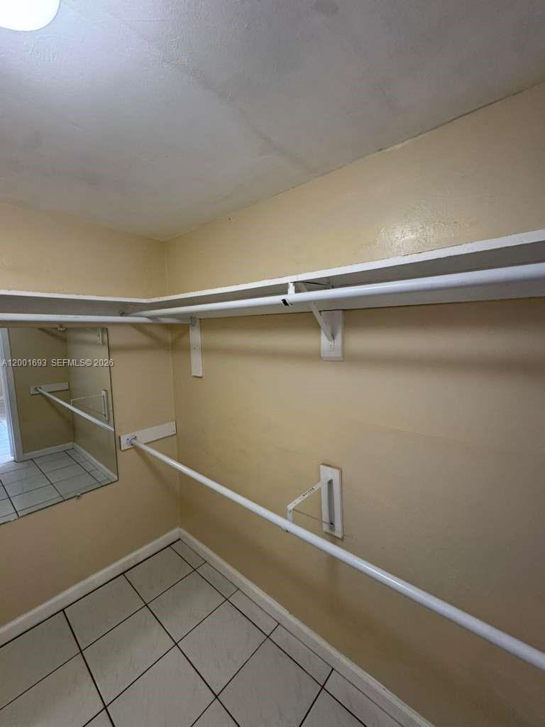 KENDALL ACRES CONDO - Residential Lease